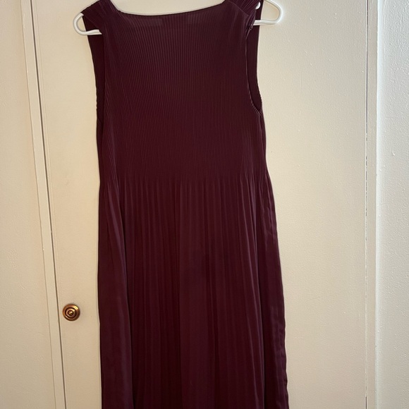 Babaton Red Pleated Midi Sundress - Picture 3 of 3